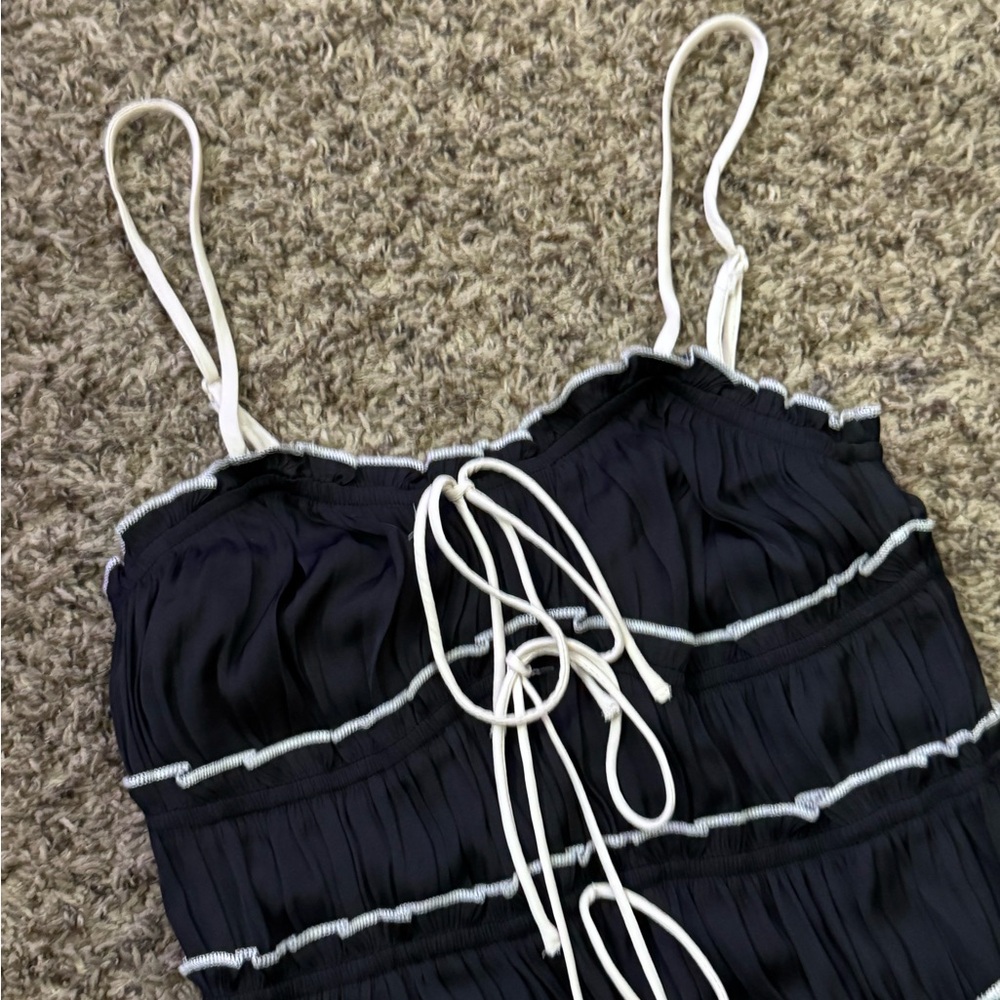 Windsor Ruffled Mini Dress - Picture 4 of 8